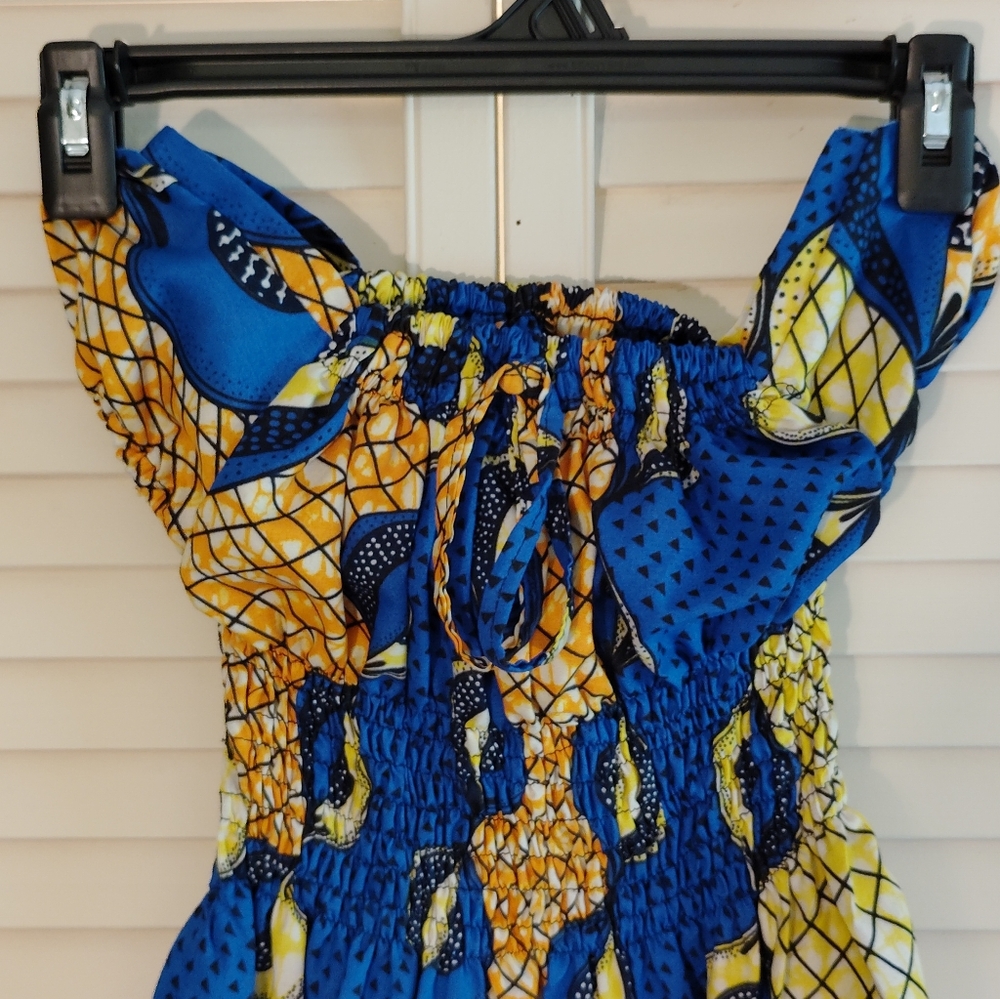 Girl's African Dress - Picture 2 of 6